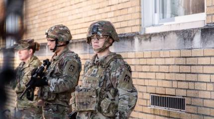 Трампа заподозрили в возможной попытке помешать инаугурации с помощью лояльных бойцов Нацгвардии