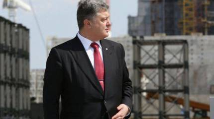 Порошенко: ополченцы обстреливают ВСУ и мирных жителей, пытаясь сорвать минские договорённости