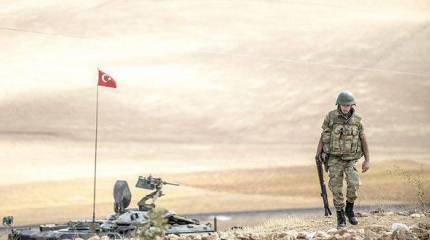 Турецкие войска провели операцию по эвакуации военнослужащих, охранявших могилу Сулеймана Шаха в Сирии