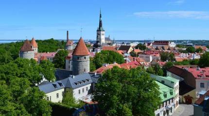 Москва понизила уровень дипломатических отношений с Эстонией