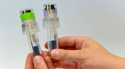 Ехидные комментарии. Ну чем бы ещё прижать этих русских?