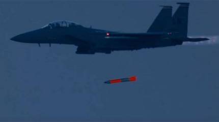 Кадры испытаний американской тактической ядерной бомбы B61-12 без заряда