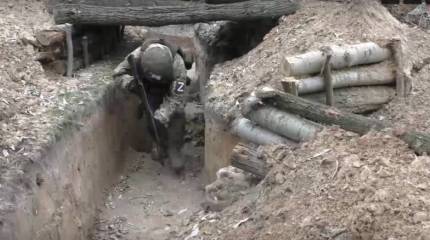 Американский сенатор: Ситуация на Донбассе напоминает «окопную войну», но поставки бронетехники из США решат проблему