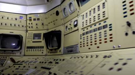 К 50-летию ввода в строй первой атомной подводной лодки проекта 705 «Лира»