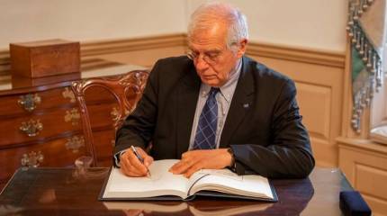 Глава дипломатии Евросоюза предложил вооружать Украину и параллельно вести переговоры