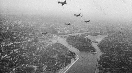 En Rusia, recuerdan a los héroes que reflejaron el primer ataque aéreo de la Luftwaffe en Moscú.