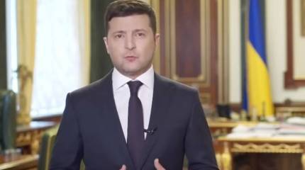 Киев закрывает границу для украинцев, не успевших вернуться в страну