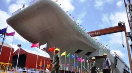 В Индии завершается строительство обычного авианосца и идёт подготовка к созданию атомного