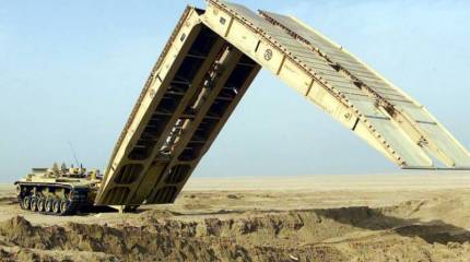Признание проблем с мостами для натовских ОБТ: власти США передадут украинской армии танковые мостоукладчики M60 AVLB