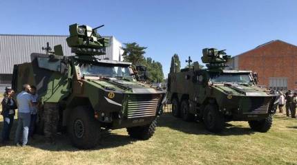 Французская армия приняла на вооружение новый БТР VBMR "Грифон"