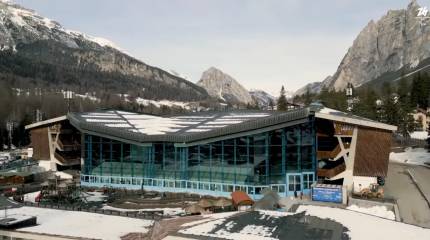 Паралимпийцев из Беларуси и РФ допустили к играм под национальными флагами