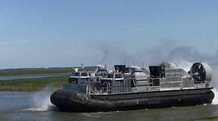 ВМС США приступили к испытаниям нового десантного катера