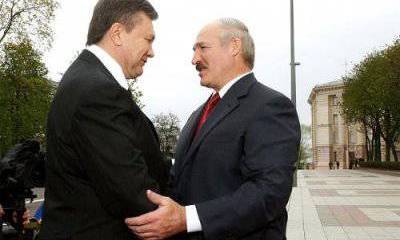 Лукашенко пристыдил Януковича