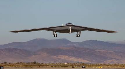 Член конгресса США: Эпоха поджигателей войн закончилась, Америка равно мир