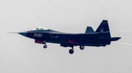 Китайцы впервые продемонстрировали широкой публике истребитель 5-го поколения