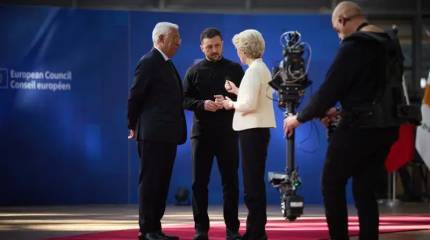 СВР России: Круг приглашенных Зеленским в Киев на 9 мая стран почти полностью соответствует гитлеровской коалиции