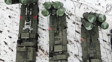 На учениях в Белоруссии отрабатывают прикрытие войск от ударов с воздуха