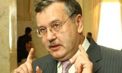 Анатолий Гриценко: украинская армия совершенно не готова к внешним вызовам
