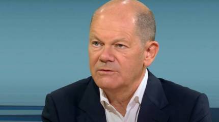 По украинским лекалам: теперь и канцлер ФРГ подтвердил, что прилетит в Израиль для поддержки