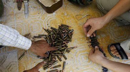 Геополитическая мозаика: в КНДР генерала расстреляли из миномёта, а в австралийских школах начали учить тому, что гетеросексуальность — это не норма