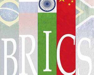 Параллельно Западу