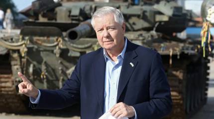 Сенатор-русофоб грозит России «наказанием» за отказ подписать план по Украине