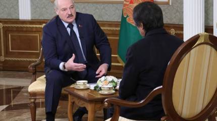 Лукашенко: У Зеленского есть выбор между договором с Россией и актом о капитуляции