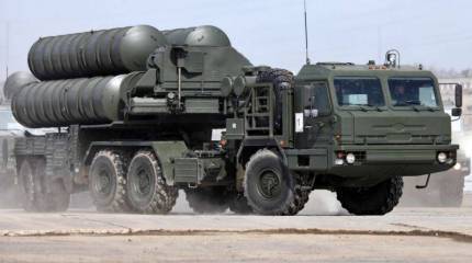 Соединение ПВО ВКС в Подмосковье получило полковой комплект С-400