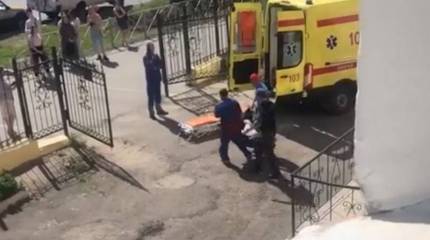 В Пермском крае ученик лицея напал на учителя с ножом