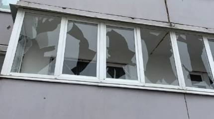 В Белгороде в результате украинского обстрела обвалилась часть многоэтажки