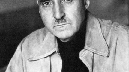 Писателю Константину Михайловичу Симонову исполнилось 100 лет