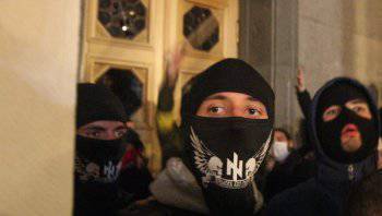 Бандеровскую символику приравняют к фашисткой