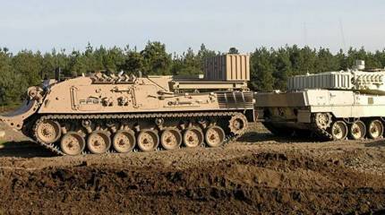 Дания включила БРЭМ и мобильные понтонные переправы в новый пакет военной помощи Украине