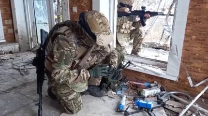 ВС перерезали главную трассу на Покровск из Павлограда и установили флаг на стеле