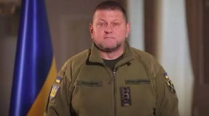 Секретарь СНБО Украины попытался опровергнуть слухи о ранении главкома ВСУ сообщением о «докладе» Залужного президенту