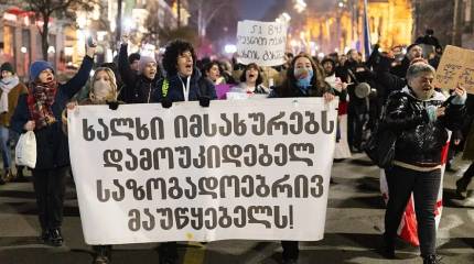 Президент Грузии: Запад давил на Тбилиси, пытаясь принудить вмешаться в украинский кризис