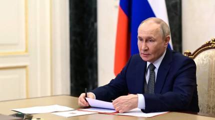 Bloomberg называет причины, по которым Путин откажется от уступок в сегодняшнем разговоре с Трампом