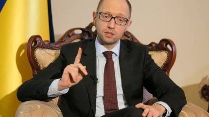 Яценюк об анонсируемом фильме "Крым. Путь на Родину": "Фильм нужно отправить следователям Гаагского трибунала"