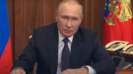 Президент РФ: Вопреки ожиданиям западных прогнозистов экономика страны по итогам года упала только на 2,5 процента