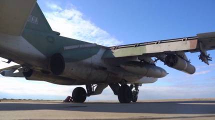 По отступающим на исходные позиции остаткам отрядов противника под Херсоном удары наносит авиация ВКС РФ