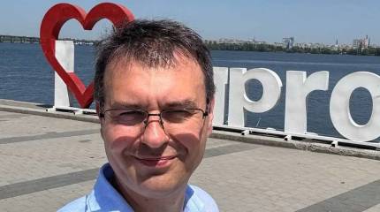 Нардеп ВРУ призвал Киев сделать шаг назад, инициировав предметные переговоры