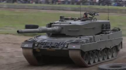 Польша потребовала от Германии поставки танков Leopard 2A4 для оснащения одного танкового батальона