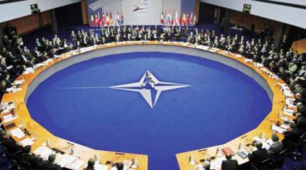 Комедианты в НАТО: "У нас есть изображения нарушения самолётом Су-34 турецкого воздушного пространства, но мы вам их не покажем - они секретные!"