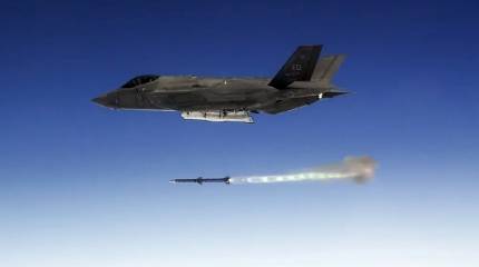 ВМС и ВВС США заказали новые ракеты класса «воздух-воздух» большой дальности AIM-260