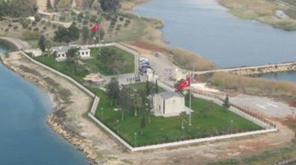 Эрдоган готов взорвать турецкую национальную святыню, чтобы создать предлог для нападения на Сирию