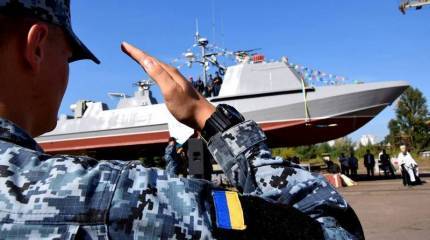 В Киеве спущен на воду второй десантно-штурмовой катер "Кентавр-ЛК"