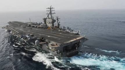 Американский авианосец Nimitz вышел в последний поход