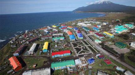 Правительство Японии: "Мы пристально следим за действиями России (на Курилах)"