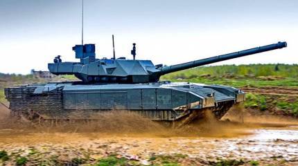 Два батальона танков «Армата» на пути в войска