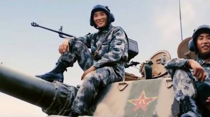 Китай обогнал США по бронетанковым бригадам